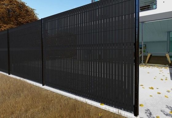8 ayaklı gizlilik kavisli metal çit 2.43m panel yüksekliği 3d