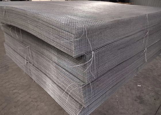 Normal Boyut 2 X 2 İnç Kaynaklı Hasır Galvanizli Tel Panel 2.2m Genişlik