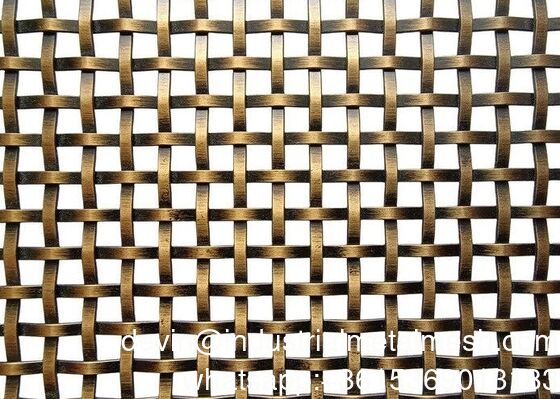 Dekoratif kıvrımlı tel örgü