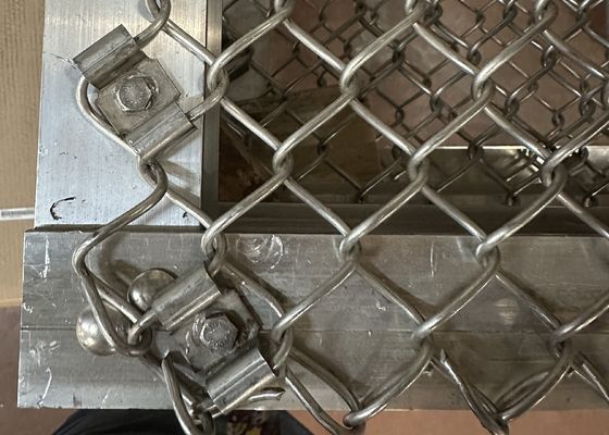 Paslanmaz çelik 316L Zincir Bağlantı Çit Kumaş Sınır Duvar Galvanizli Çelik