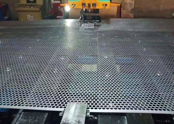 Perforasyonlu Metal Tavan Kelepçeleri Perforasyonlu Metal Yaprak Paslanmaz Çelik ekran ağı