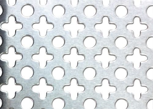6 mm kalınlığında tam yapraklı yonca örneği perforasyonlu metal levhalar