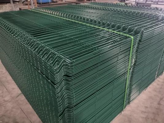 3D Eğimli Güvenlik Koruyucu Paneli Kaynak Tel Ağı Metal Çit Paneli