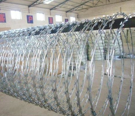 Sıcak Dip Galvanizli Dikenli Tıraş Blade Concertina Kablo Korsanlık Karşıtı
