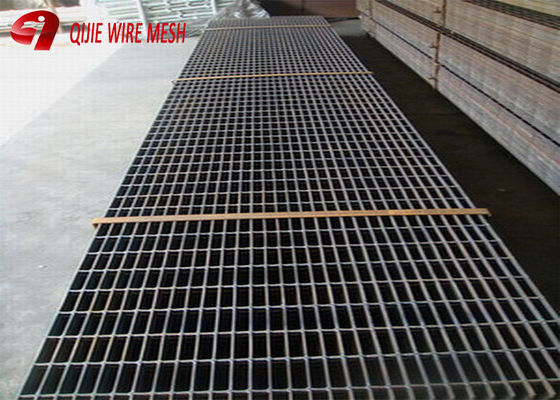 30X5mm Serfeli Çelik Izgara Katlanabilir Kamp Ateşi ızgara Ağır Görevli Paslanmaz / Bar için galvanizli