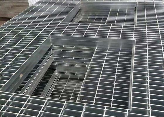 1005 X 600 Lb Hot Dip Galvanize Yatak ızgarası ve Offshore için merdiven taban ızgarası