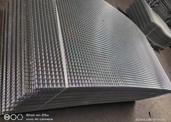 Normal Boyut 2 X 2 İnç Kaynaklı Hasır Galvanizli Tel Panel 2.2m Genişlik