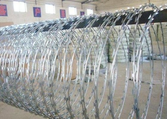 Bto-22 Sıcak Daldırılmış Galvanizli Concertina Tıraş Dikenli Tel