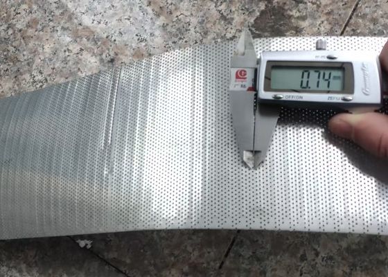 0.6mm Delik 80mm Genişliği Paslanmaz Çelik Perforasyonlu Yaprak Yuvarlak Delik
