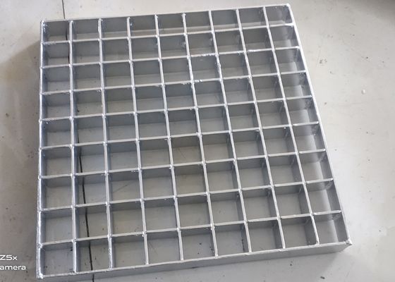 Pres Kilitli Galvanizli Çelik Izgara Genişletilmiş Metal Hasır 40 X 100 Mm Pitch