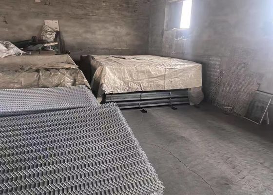 Gotik 1.6mm Kalınlık Genişletilmiş Metal Hasır 1.2 X 2.4 M