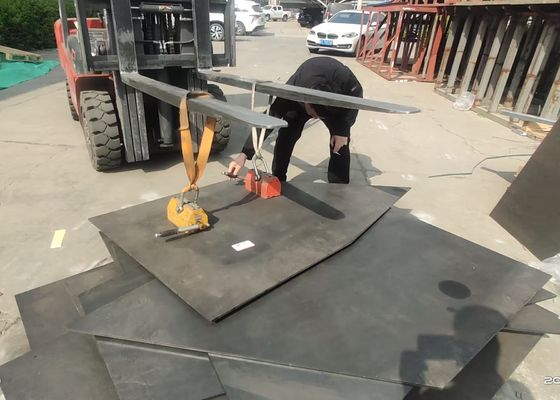 NM300 Çelik Metal Punch Plate Tarama Dönümlü Delik Deseniyle Soğuk Lastikli Paslanmaz Çelik Yaprak