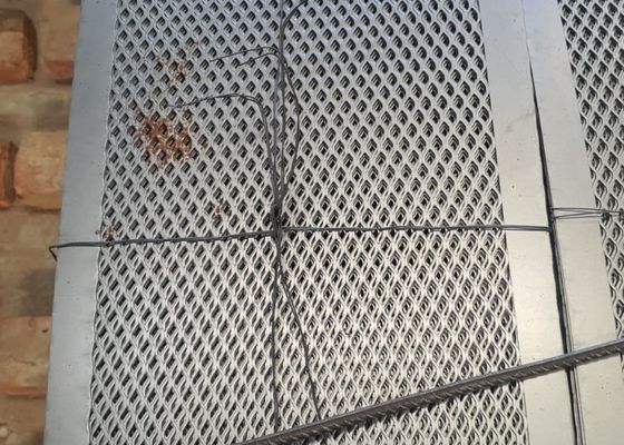 1.15mm-1.2mm Kalınlığı Kafes Yapımında Perforated Metal Mesh Punched Metal Strip