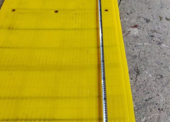 30 mm kalınlığında kare poliüretan ekran örgü
