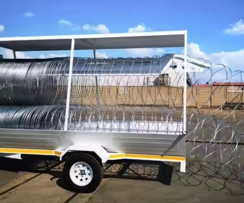 Razor Wire Mobil Güvenlik Bariyer Sistemi Mobil Hızlı Uygulama Razor Barrier Trailer