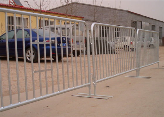 Klasik Galvanizli Çelik Barikat / Metal Kalabalık Kontrol Bariyerleri