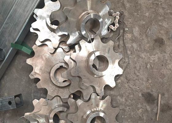 DIN Sprocket 24B 28B 32B 10mm Diş ve C45 malzemesi ile zincir tekerleği