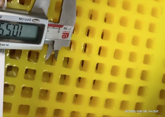 Optimal Performans 30mm Kalınlığı Kare Polyurethane Screen Mesh Plain Woven