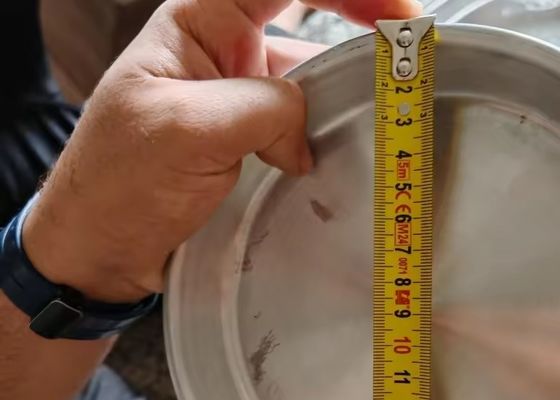 Aluminum Grade  1100 Thickness About 0.40 Mm Pizza Pans 18 Cm/26 Cm/30 Cm/33 Cm