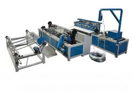 Elmas Tel Örgü Zincir Bağlantı Çit Dokuma Ağı Beyzbol Sahası Koruması İçin Makine