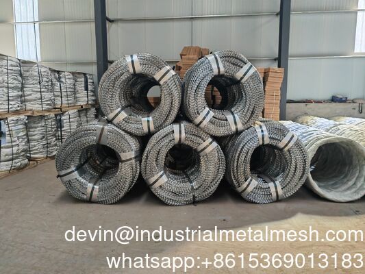 Güvenlik Bto-22 Blade Paslanmaz koruyucu kaynaklı çelik tıraş dikenli tel örgü rulo