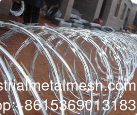 PVC Paslanmaz Çelik Akordeon Jiletli Dikenli Tel Bto-22 Bto-60 Cbt-65 Çit Teli Fiyatı