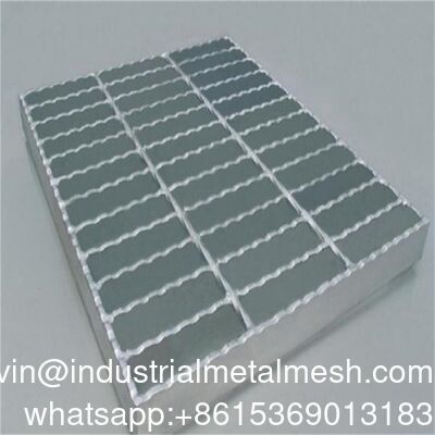 Heavy Duty Galvanized Welded Serrated Anti-Slip Trench Drain Gutter Cover Plate Industrial Floor Walkway Platform Steel Bar Grating