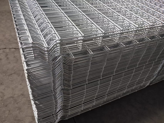 Toz Boyalı 1.5m 3d Kavisli Hasır Çit Galvanizli Çelik