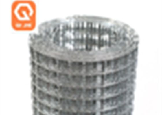 2mm 1x1 / 2 2x4 Galvanizli Kaynaklı Hasır Rulo Kafes Hasır Rulo Pürüzsüz Yüzey