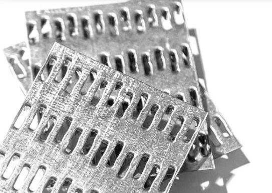 1.5mm Çatı Truss Çivi Plate Ahşap Trusses için