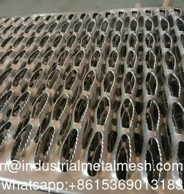 Antiskid Perforated Grip Strut Plank Stair Treads, Steel Safety Grating Catwalks