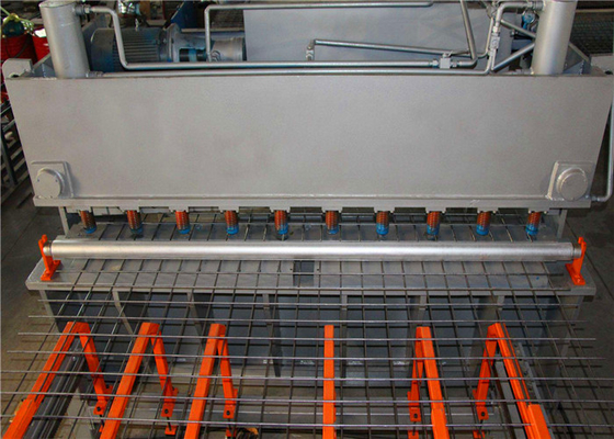 İnşaat Genişletilmiş Metal Hasır Makinesi / Tavuk Tel Makinesi PLC Dokunmatik