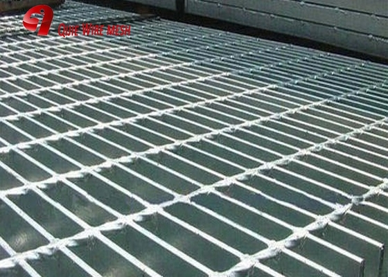 Koruma için Özelleştirilmiş Kaynaklı Sıcak Daldırma Galvanizli Çelik Izgara Mesh