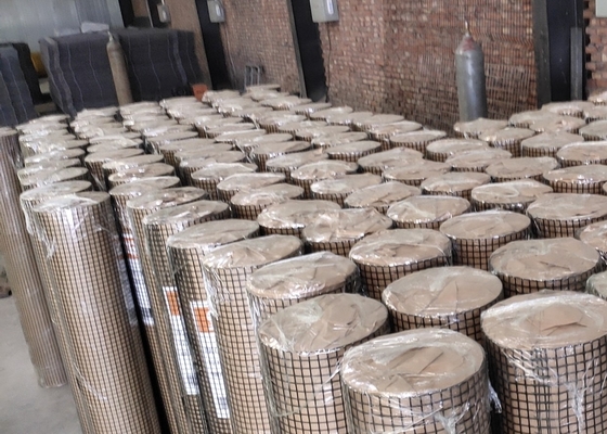 0.5-2mm 1/2x1/2 1x1 Galvanizli Kare Kaynaklı Hasır Rulolar
