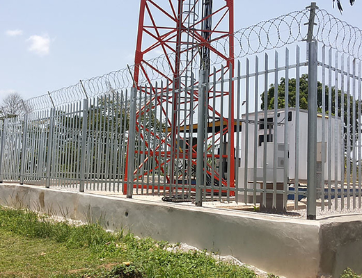 Hücre Kulesi için W Profili Sıcak Daldırma Galvanizli Palisade Çit 2400hx2300l